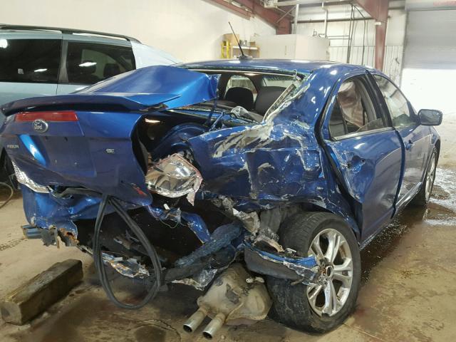 3FAHP0HA0CR107071 - 2012 FORD FUSION SE BLUE photo 4