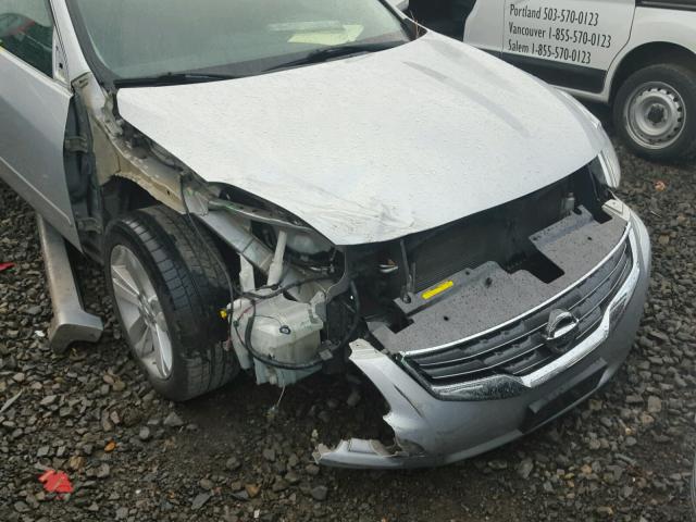 1N4BL2AP4AN457394 - 2010 NISSAN ALTIMA SR SILVER photo 9