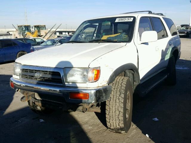 JT3HN86R4V0058696 - 1997 TOYOTA 4RUNNER SR WHITE photo 2