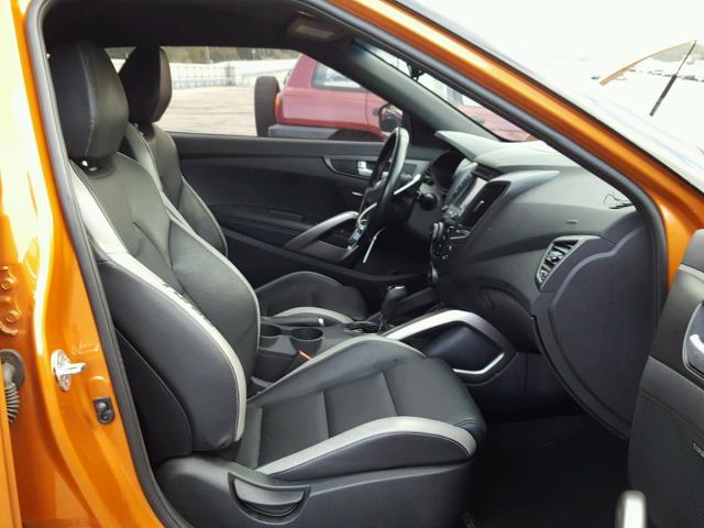 KMHTC6AE1GU270452 - 2016 HYUNDAI VELOSTER T ORANGE photo 5