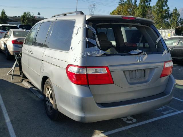 5FNRL38726B107739 - 2006 HONDA ODYSSEY EX SILVER photo 3