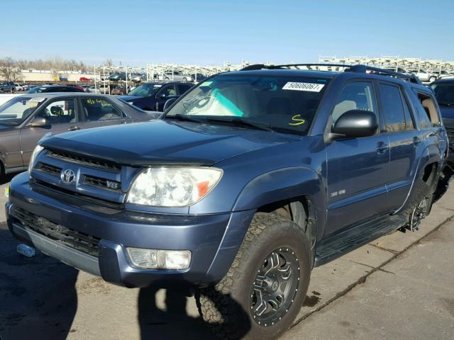 JTEBT14R338003328 - 2003 TOYOTA 4RUNNER SR BLUE photo 2