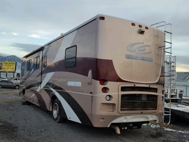 4UZAAHBV13CL65682 - 2003 FREIGHTLINER CHASSIS X TAN photo 3