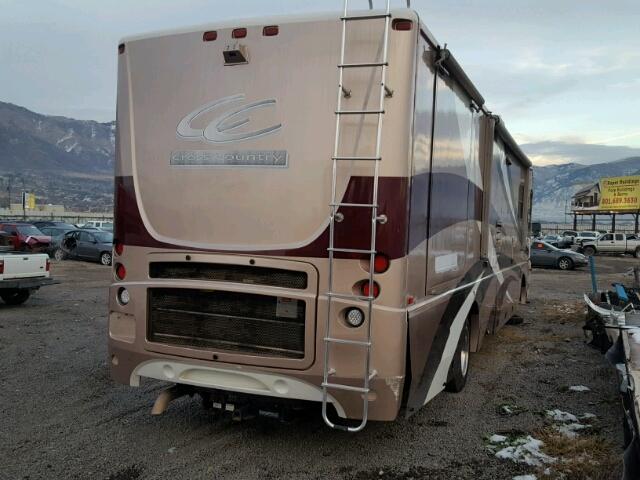 4UZAAHBV13CL65682 - 2003 FREIGHTLINER CHASSIS X TAN photo 4