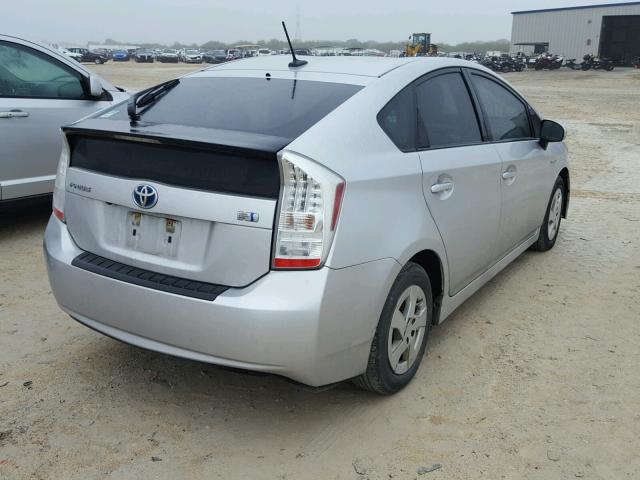 JTDKN3DU6B1380547 - 2011 TOYOTA PRIUS SILVER photo 4