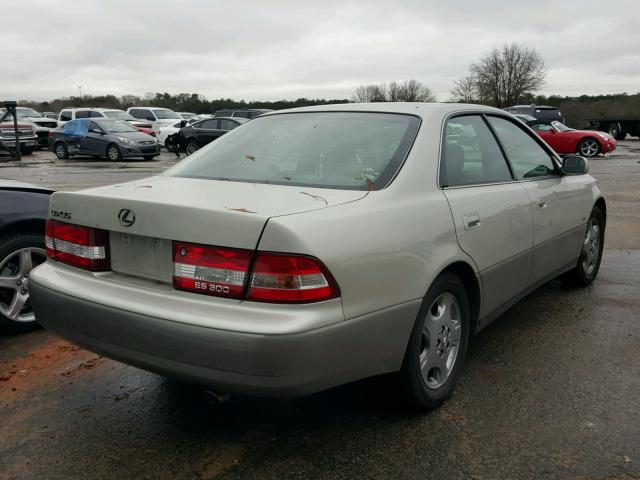 JT8BF28G410308812 - 2001 LEXUS ES 300 GRAY photo 4