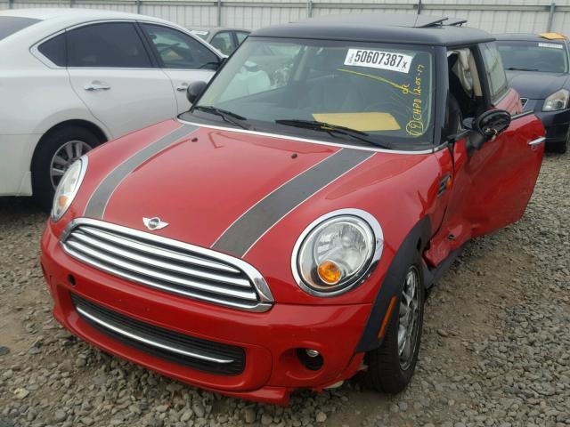 WMWSU3C50CT185284 - 2012 MINI COOPER RED photo 2