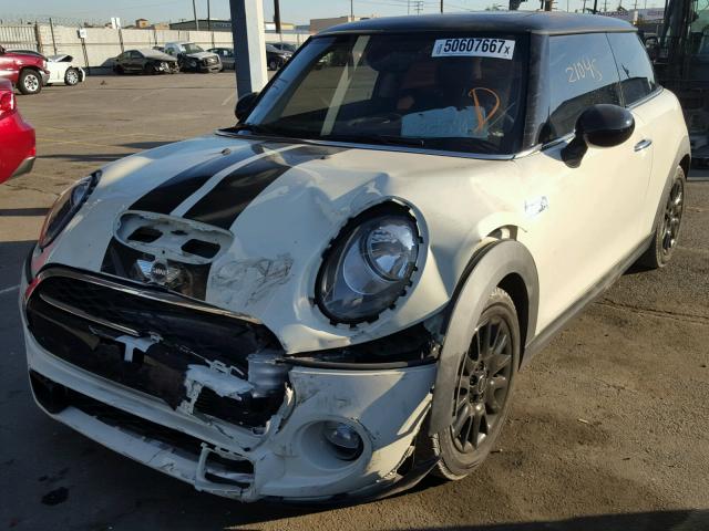 WMWXP7C58F2A41399 - 2015 MINI COOPER S WHITE photo 2