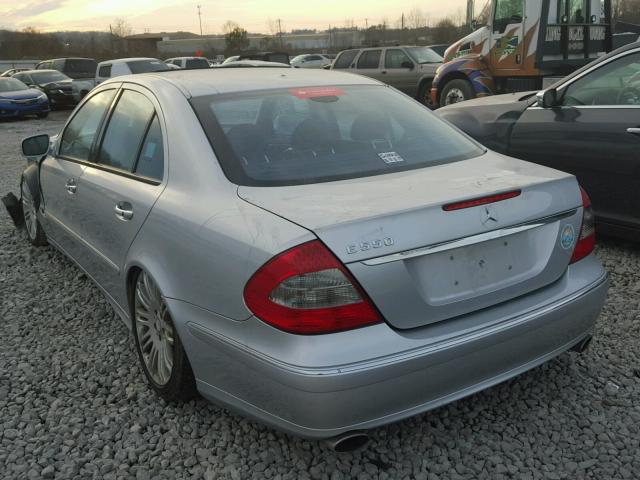 WDBUF72X68B211429 - 2008 MERCEDES-BENZ E 550 SILVER photo 3