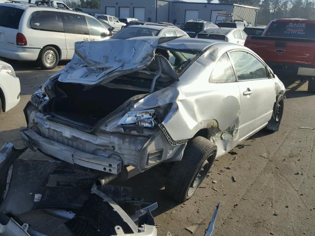 2HGFG1B64AH517457 - 2010 HONDA CIVIC LX SILVER photo 4