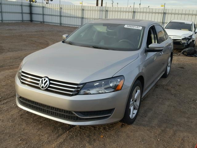 1VWBP7A34DC150328 - 2013 VOLKSWAGEN PASSAT SE SILVER photo 2