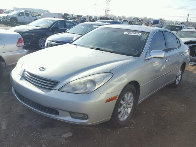 JTHBF30G020082190 - 2002 LEXUS ES 300 SILVER photo 2