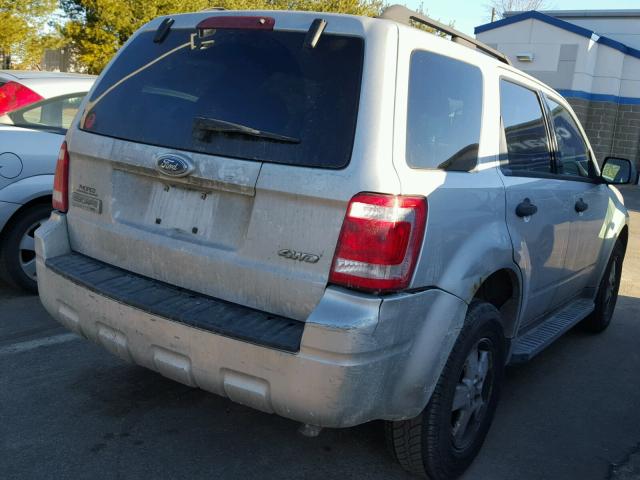 1FMCU93GX9KC31483 - 2009 FORD ESCAPE XLT SILVER photo 4