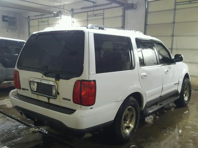 5LMPU28A4XLJ29212 - 1999 LINCOLN NAVIGATOR WHITE photo 4