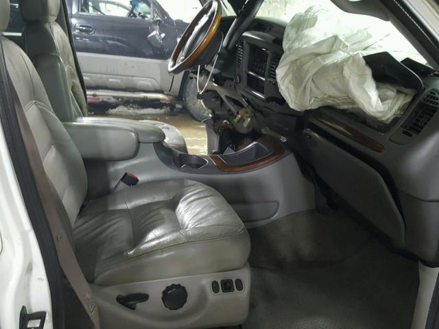 5LMPU28A4XLJ29212 - 1999 LINCOLN NAVIGATOR თეთრი ფოტო 5