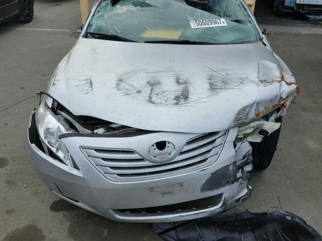 4T4BE46K69R095911 - 2009 TOYOTA CAMRY BASE SILVER photo 7