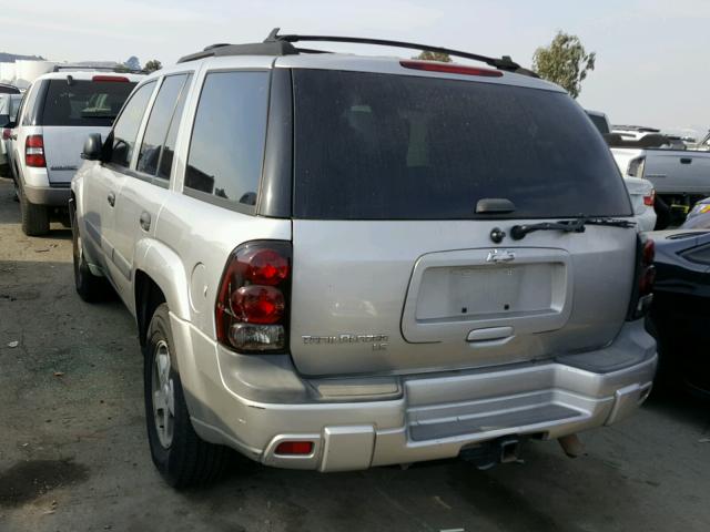 1GNDS13S952288327 - 2005 CHEVROLET TRAILBLAZE SILVER photo 3