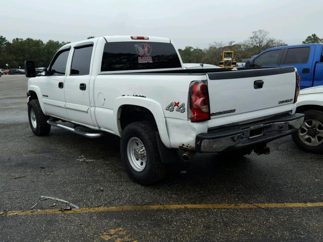 1GCHK23U65F811670 - 2005 CHEVROLET SILVERADO WHITE photo 3