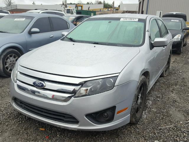 3FAHP0HA2AR320651 - 2010 FORD FUSION SE SILVER photo 2