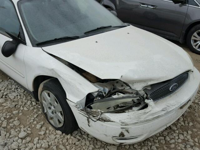 1FAFP52284G191638 - 2004 FORD TAURUS LX WHITE photo 9