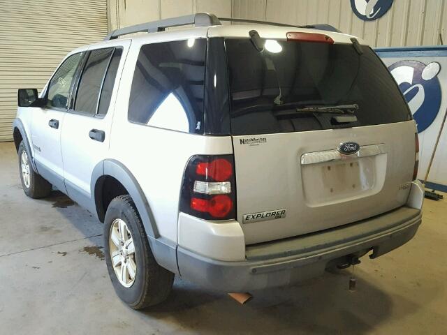 1FMEU63E96UA54656 - 2006 FORD EXPLORER X TAN photo 3