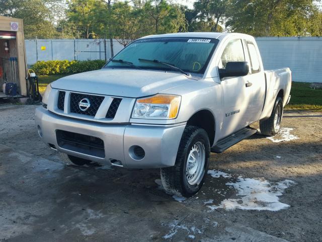 1N6BA06A68N348757 - 2008 NISSAN TITAN XE SILVER photo 2