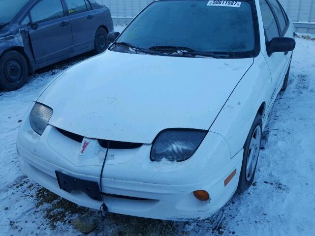 1G2JB524027275202 - 2002 PONTIAC SUNFIRE SE WHITE photo 10