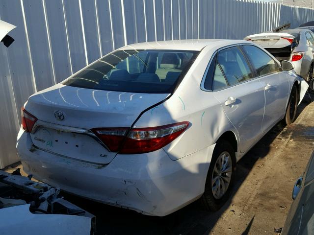 4T1BF1FK0HU268228 - 2017 TOYOTA CAMRY LE WHITE photo 4