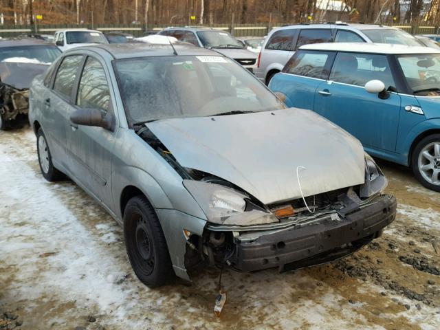 1FAFP34Z94W201761 - 2004 FORD FOCUS SE C GREEN photo 1