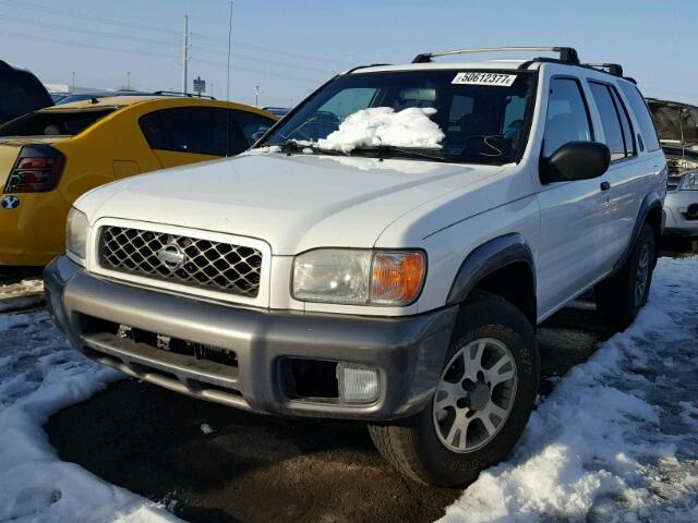 JN8DR09Y71W572587 - 2001 NISSAN PATHFINDER WHITE photo 2