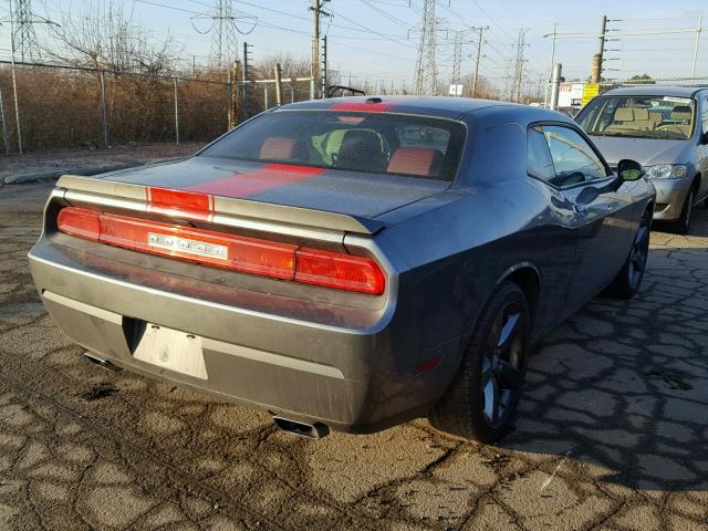 2C3CDYAG6CH292947 - 2012 DODGE CHALLENGER GRAY photo 4