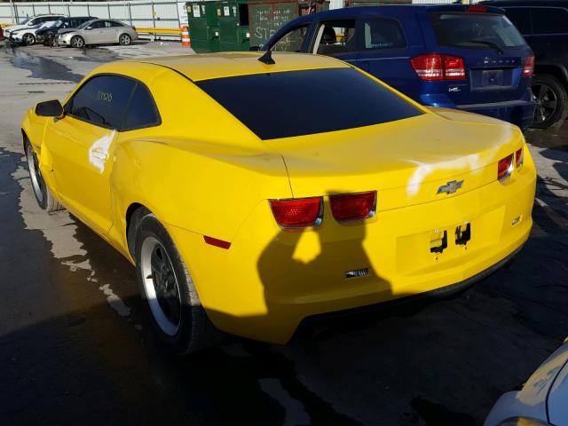 2G1FA1ED0B9119838 - 2011 CHEVROLET CAMARO LS YELLOW photo 3