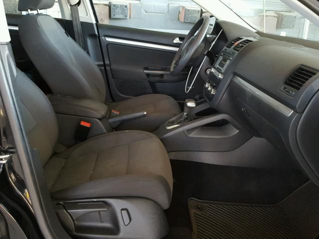 3VWJX7AJ1AM022603 - 2010 VOLKSWAGEN JETTA S 黑色 照片 5