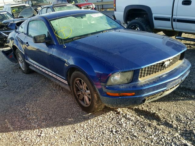 1ZVFT80N565131722 - 2006 FORD MUSTANG BLUE photo 1