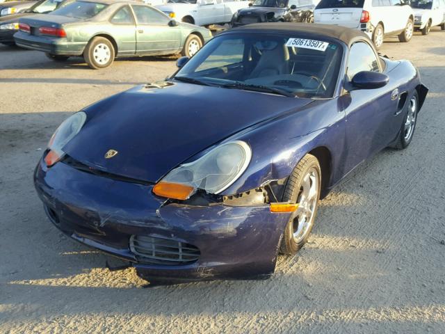 WP0CA29852U625875 - 2002 PORSCHE BOXSTER BLUE photo 2