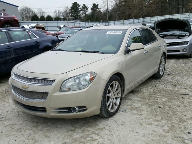 1G1ZK57B794233622 - 2009 CHEVROLET MALIBU LTZ CREAM photo 2