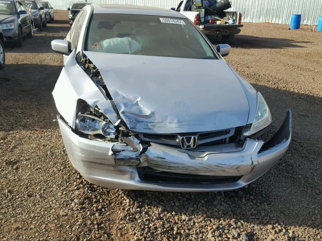 1HGCM66564A068067 - 2004 HONDA ACCORD EX SILVER photo 9