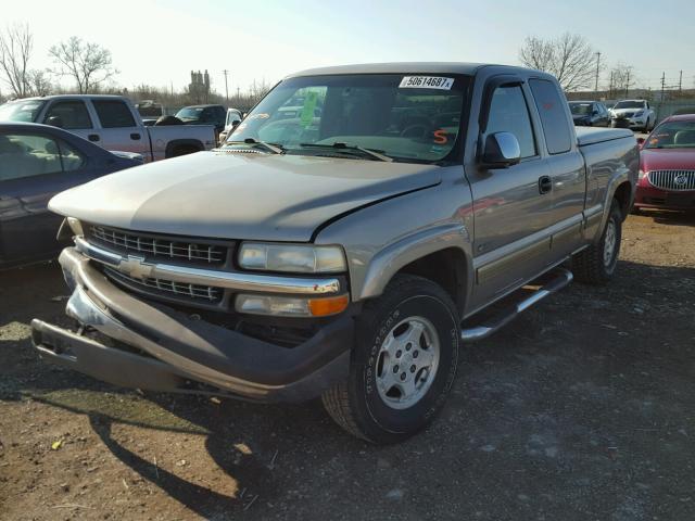 2GCEK19T021295756 - 2002 CHEVROLET SILVERADO SILVER photo 2