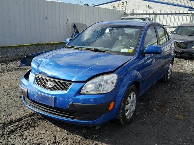 KNADE123066096067 - 2006 KIA RIO BLUE photo 2