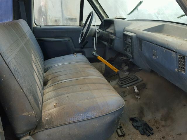 2FDKF37M5LCB37722 - 1990 FORD F350 WHITE photo 5