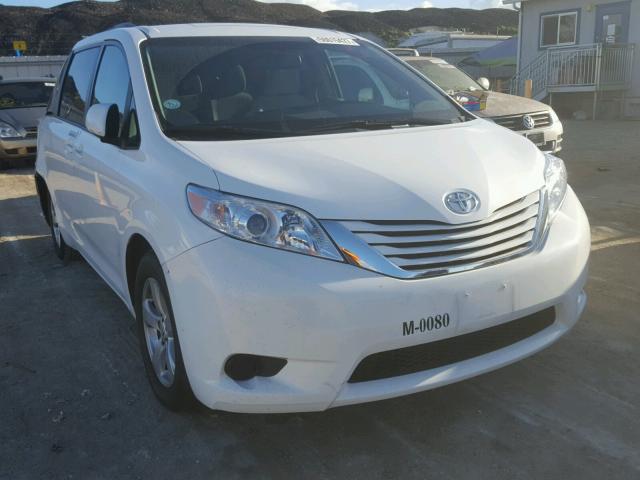 5TDKZ3DC1HS821136 - 2017 TOYOTA SIENNA LE WHITE photo 1