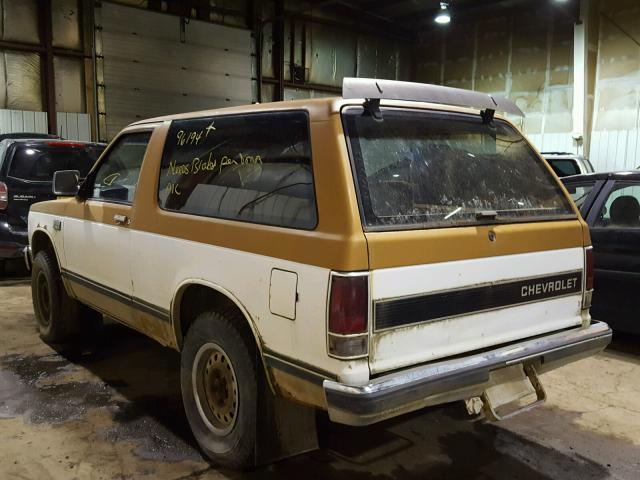 1G8CT18B4F0148042 - 1985 CHEVROLET BLAZER S10 TWO TONE photo 3