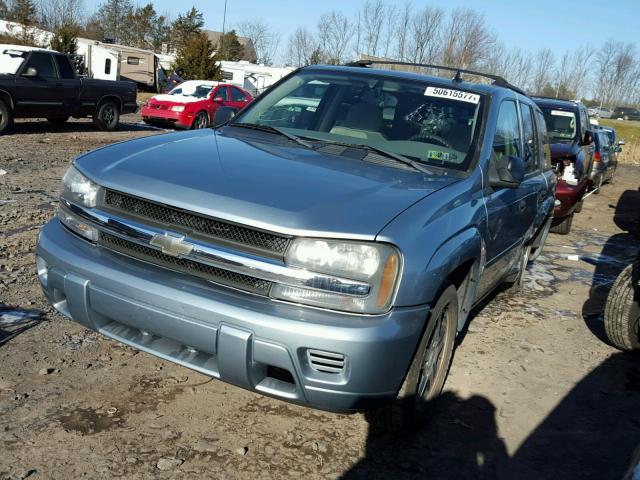 1GNET13M662315536 - 2006 CHEVROLET TRAILBLAZE BLUE photo 2