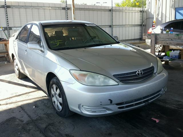 4T1BE32K64U824041 - 2004 TOYOTA CAMRY LE SILVER photo 1