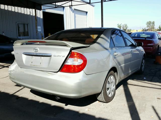 4T1BE32K64U824041 - 2004 TOYOTA CAMRY LE 银色 照片 4