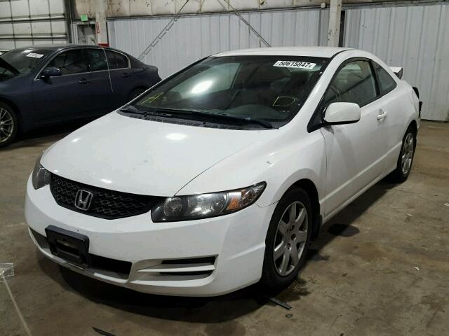 2HGFG11689H506166 - 2009 HONDA CIVIC LX WHITE photo 2