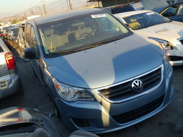 2V8HW441X9R608191 - 2009 VOLKSWAGEN ROUTAN S BLUE photo 1