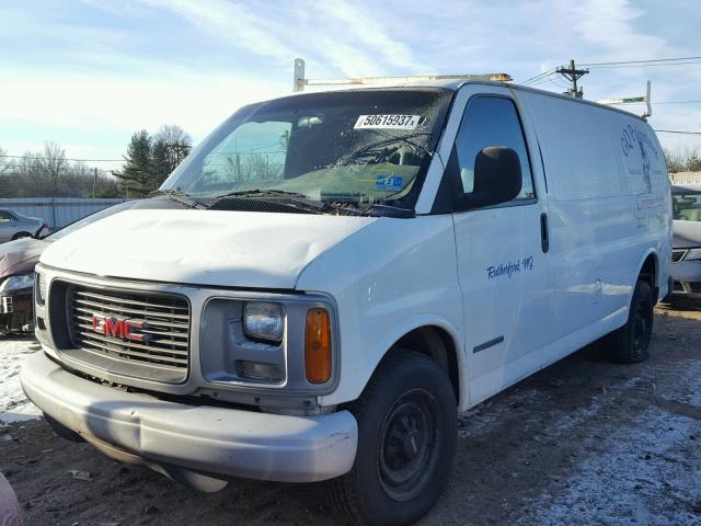 1GTGG25R811163214 - 2001 GMC SAVANA G25 WHITE photo 2