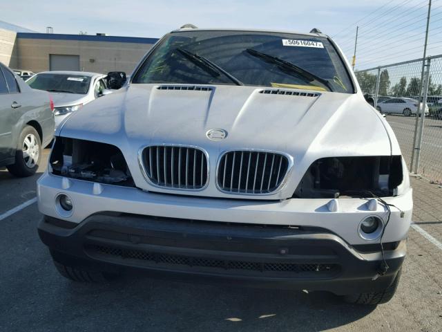 WBAFB33541LH18891 - 2001 BMW X5 4.4I SILVER photo 9