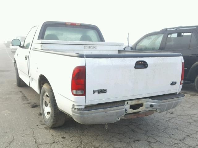 1FTRF17272NB81834 - 2002 FORD F150 WHITE photo 3